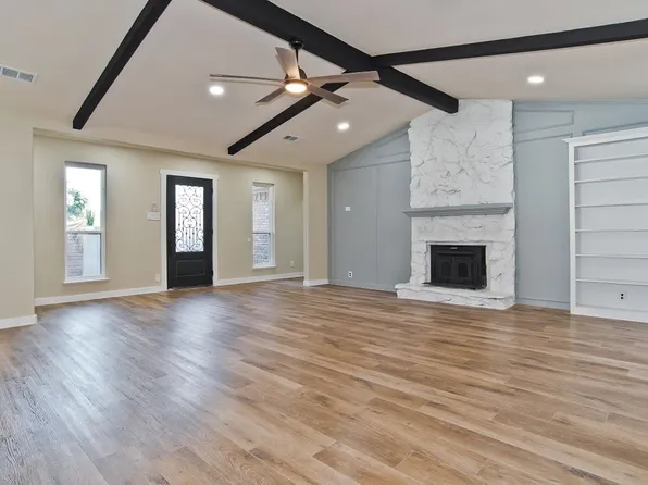 1117 Greenbriar Dr, Desoto, TX 75115