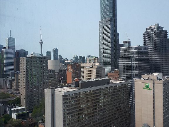 4th image of 85 Wood St #3106