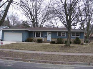 1613 Tarragon Dr, Madison, WI 53716