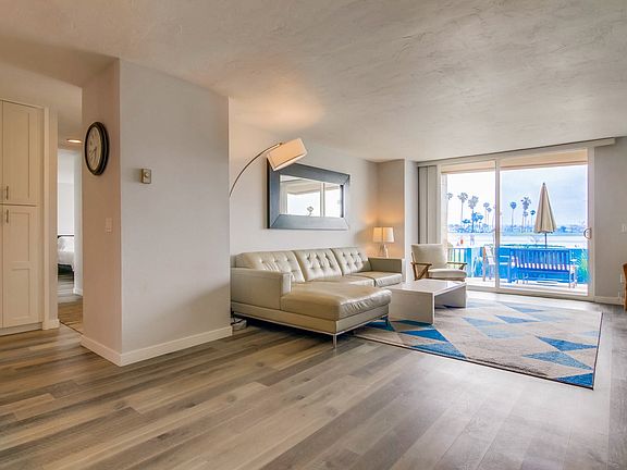 5th image of 3750 Bayside Walk Unit 1