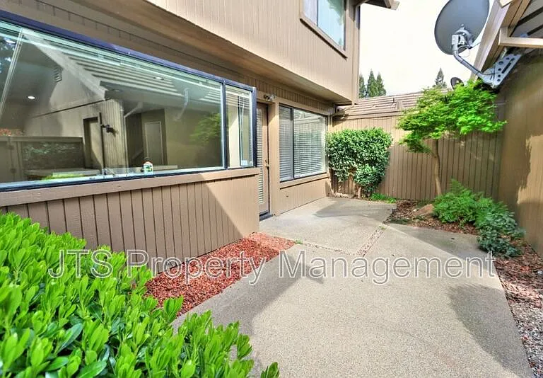11674 Gold Country Blvd — Photo 5