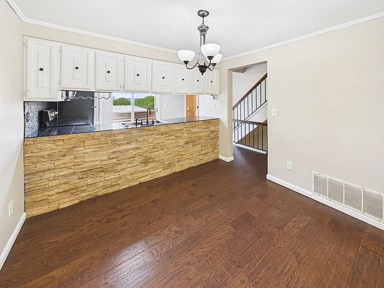 105 Northwood Dr — Photo 10