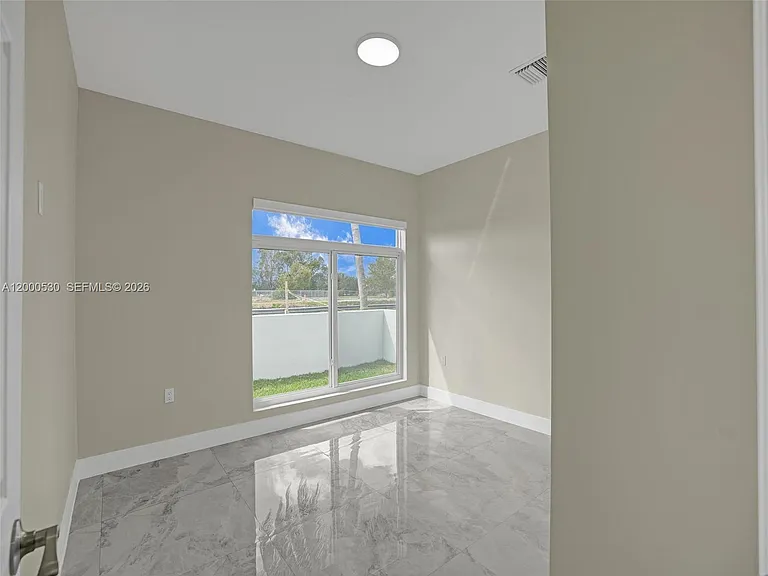 14519 SW 272nd St #14519 — Photo 11