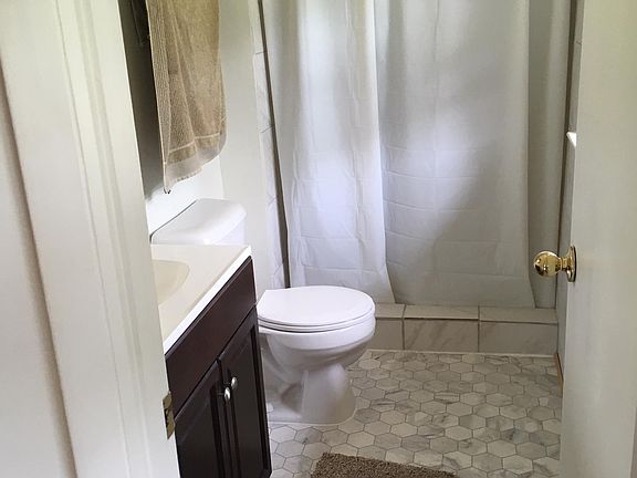 Upstairs Master Bathroom