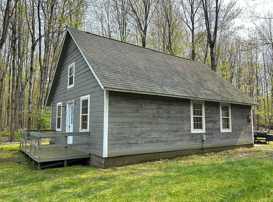 1st image of 59 Riggs Dr