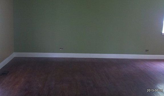 2nd image of 5 Sandalwood Ct