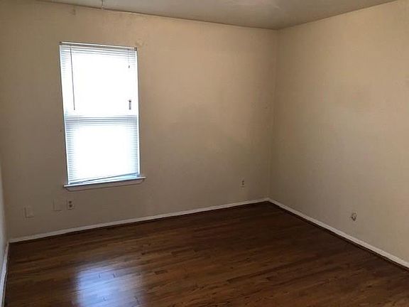 4th image of 7807 Millstone Dr