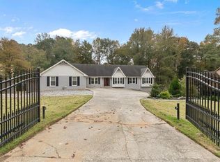 3462 Inns Brook Way, Snellville, GA 30039