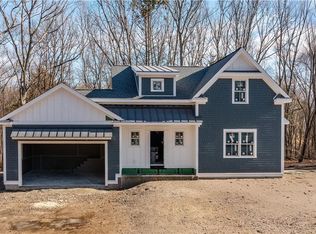 510 Greenbush Rd, Warwick, RI 02818