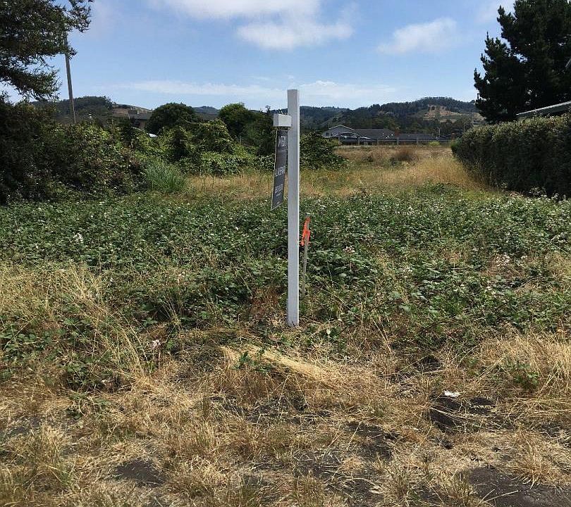 2nd image of 775 3rd Ave