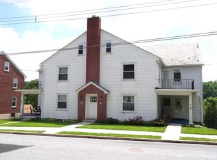 23 E Washington St #D, Adamstown, PA 19501
