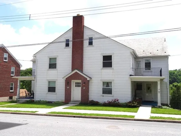 23 E Washington St #A, Adamstown, PA 19501