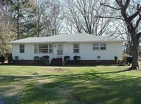 1st image of 841 E Berkshire Drive