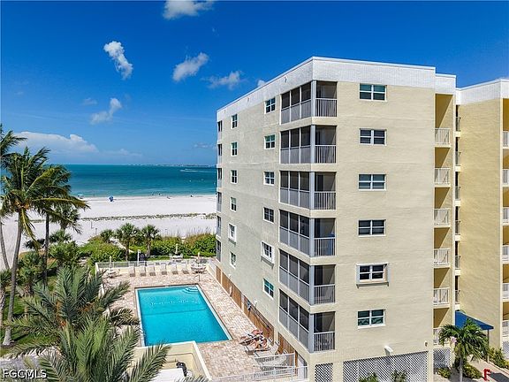 5th image of 100 Estero Blvd APT 531