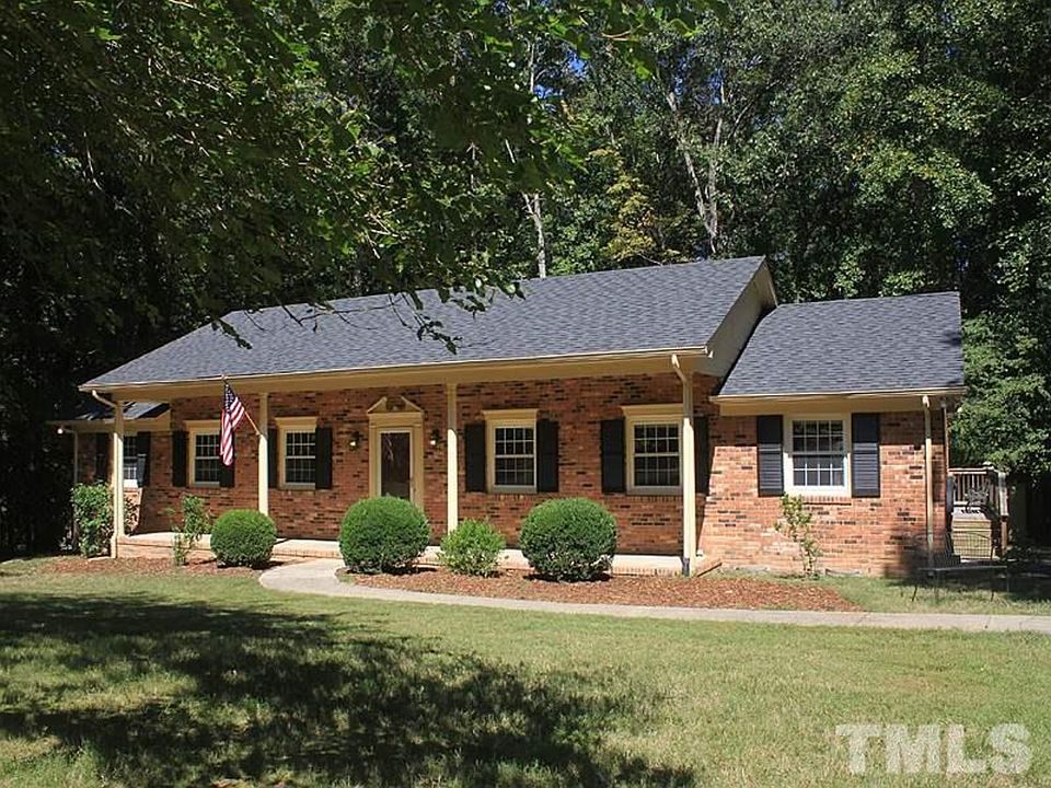 1st image of 2616 Little River Dr