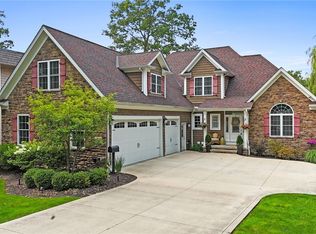 8237 Lake Shore Blvd, Mentor, OH 44060