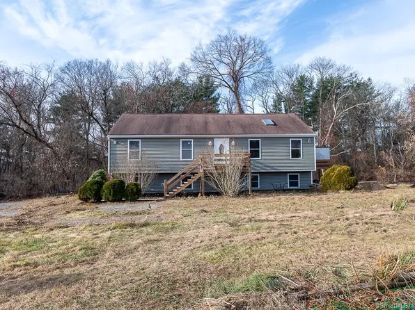 35 Lake Road, Killingly, CT 06241