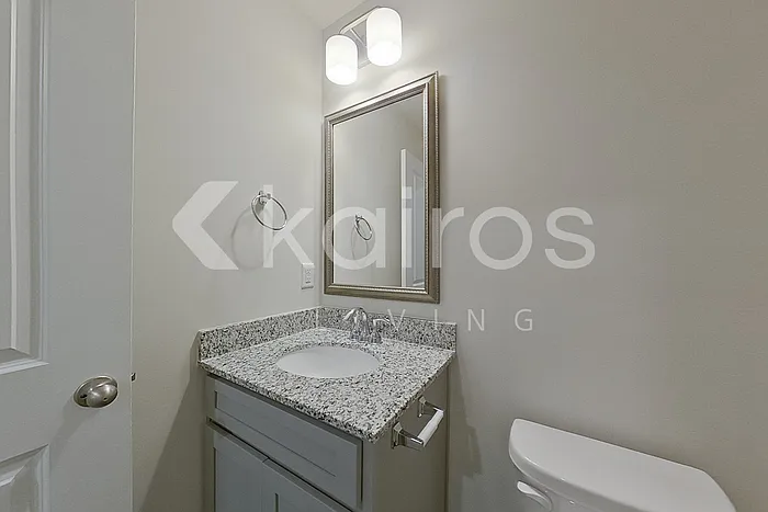 2129 Banyon Cir — Photo 14