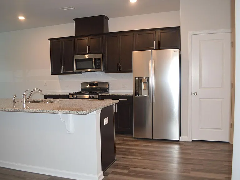 4938 Southern Magnolia Dr — Photo 8