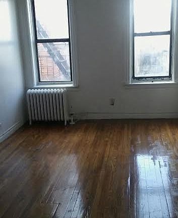 2nd image of 701 W 176th St APT 6D