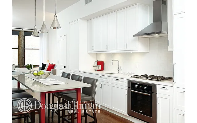 Rented by Douglas Elliman | media 39