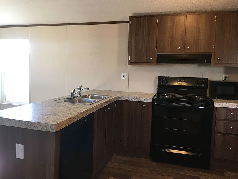 2149 Hermosa Dr — Photo 6