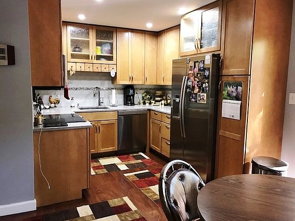 4th image of 360 Keane Ln