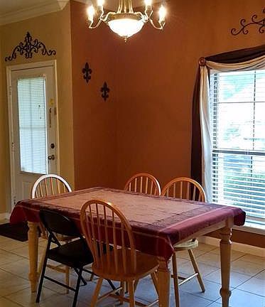 5th image of 26250 Poplar Glen Dr