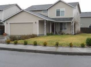 231 Bobolink Ln, Kelso, WA 98626