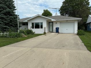 1620 S Main St, Denison, IA 51442