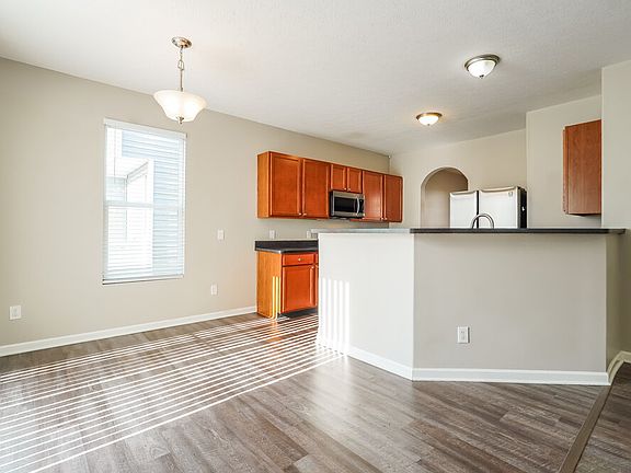 4th image of 5841 Marble Creek St