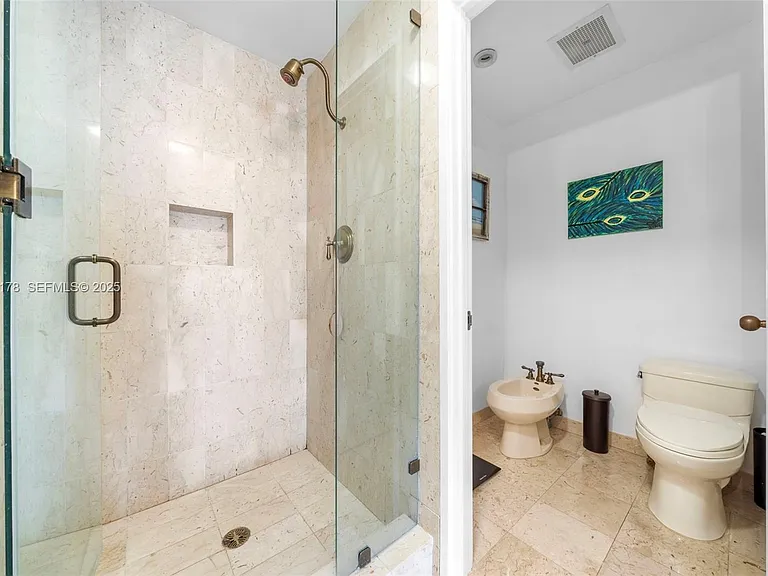 2332 Fisher Island Dr #4302 — Photo 35
