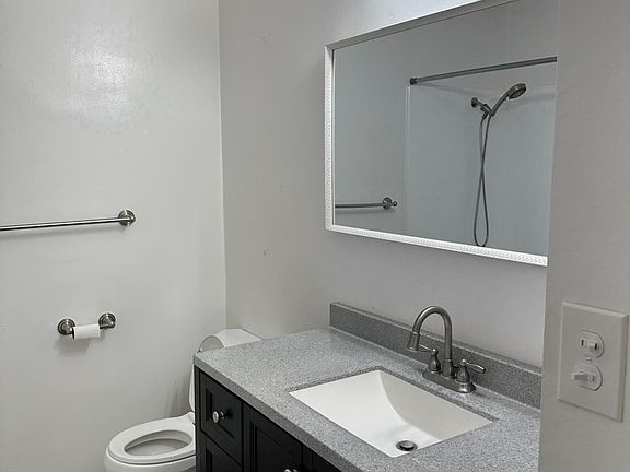 2nd image of 337 W Acacia Ave #1