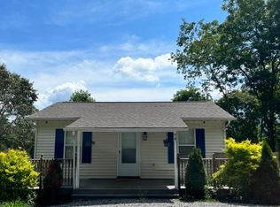 94 Kuykendall Ln, Canton, NC 28716