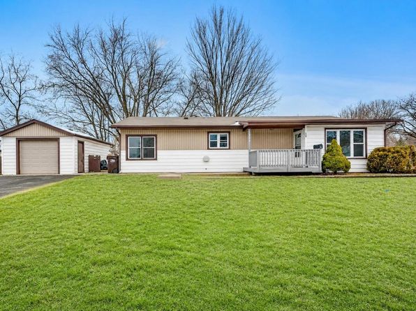 254 Hickory Dr