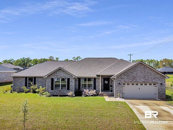 4th image of 22765 Ridgewood Dr