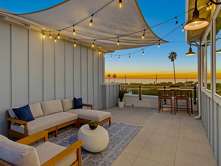 Tower24 Ponto Beach — Photo 38