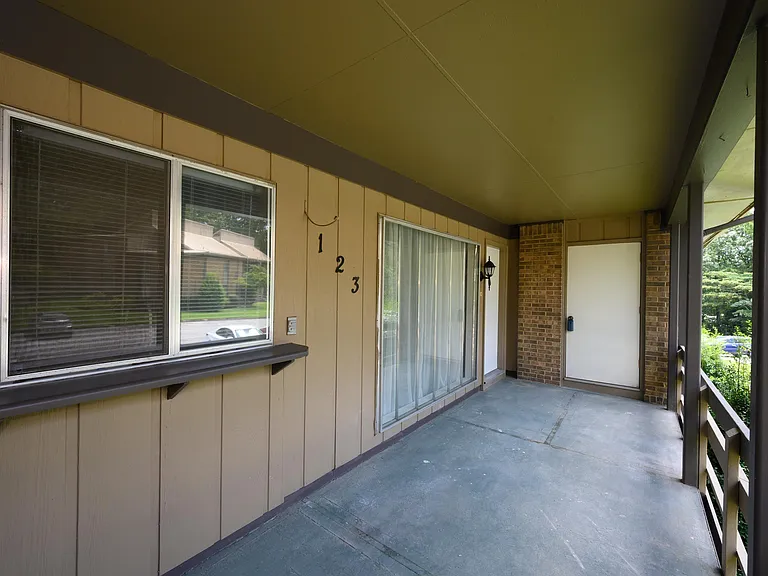 3101 Lorna Rd #123 — Photo 5
