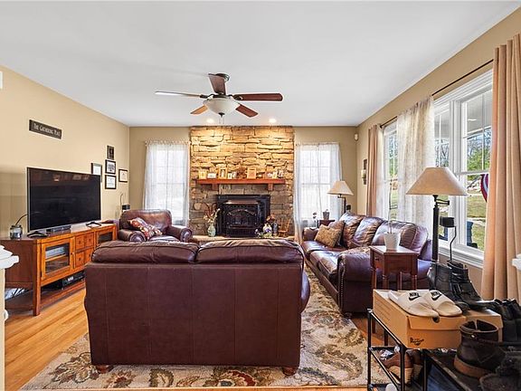 2nd image of 251 Widow Sweets Rd