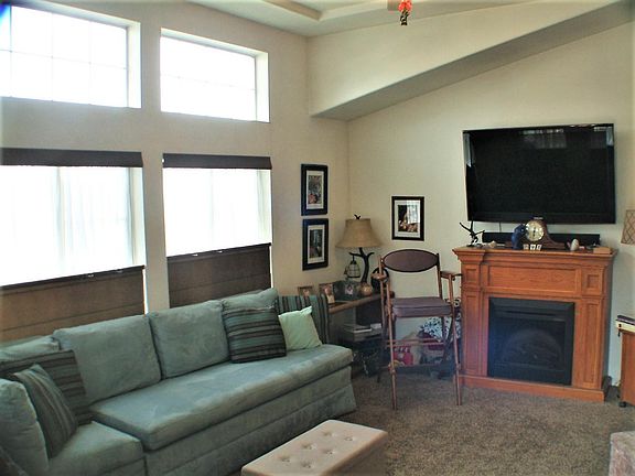 3rd image of 1050 Borregas Ave Space 31