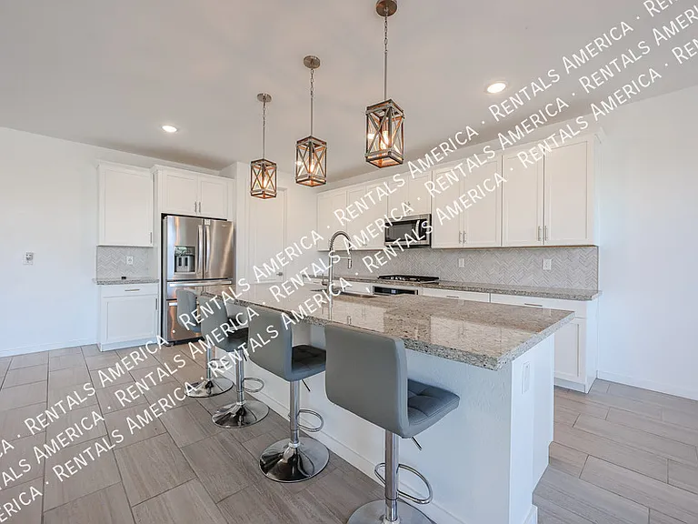 40622 W Williams Way — Photo 12