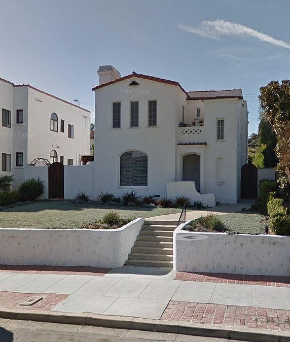 1st image of 241 Roycroft Ave