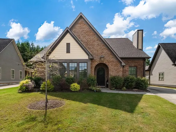 4574 Rosser Farms Pkwy, Bessemer, AL 35022