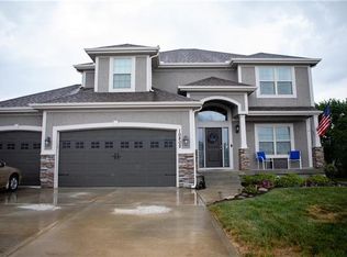 10802 N Tracy Ave, Kansas City, MO 64155