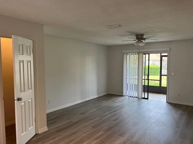 144 White Fawn Dr #144 — Photo 3
