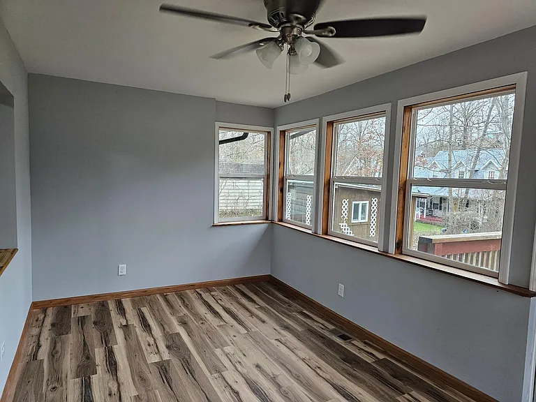 6231 Highland Dr — Photo 10