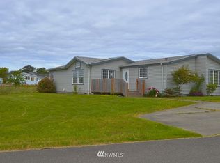 8347 Bay Ridge Dr, Blaine, WA