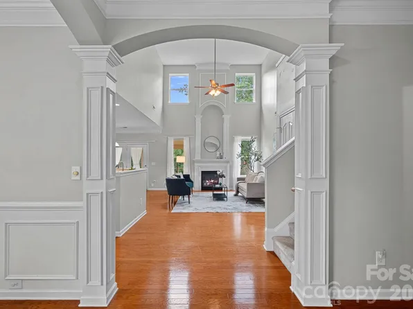 3006 Centerview Dr, Indian Trail, NC 28079