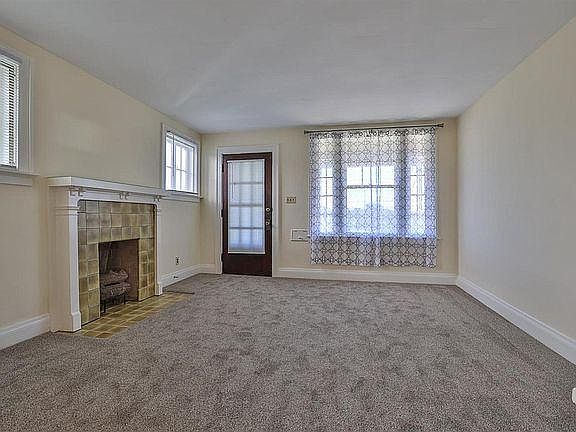 1st image of 545 Church St Floor 1