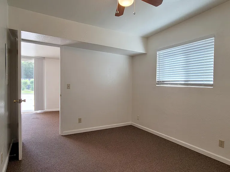 1534 Normal Ave #2 — Photo 10